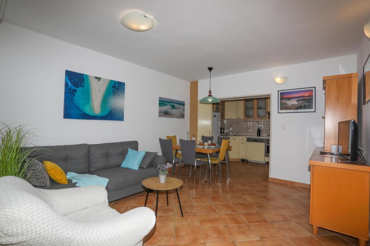 Adria Apartment Hvar Town Extérieur photo